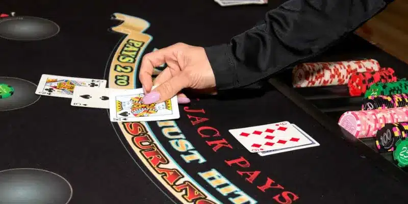 Không nên cược bảo hiểm (Insurance)