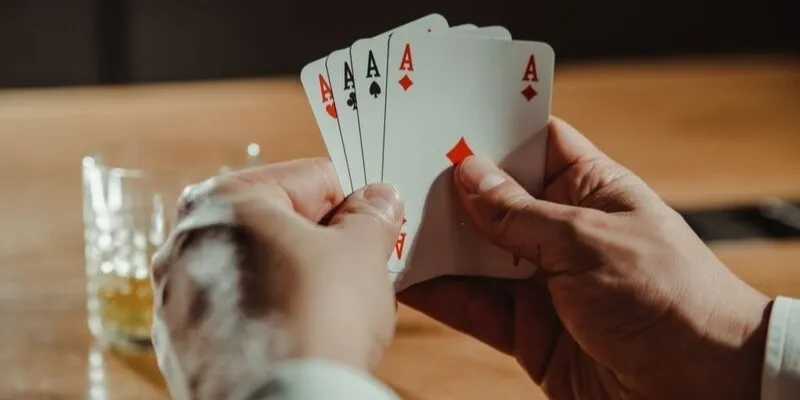 Giới thiệu sơ bộ về hình thức chơi Tiến Lên đếm lá